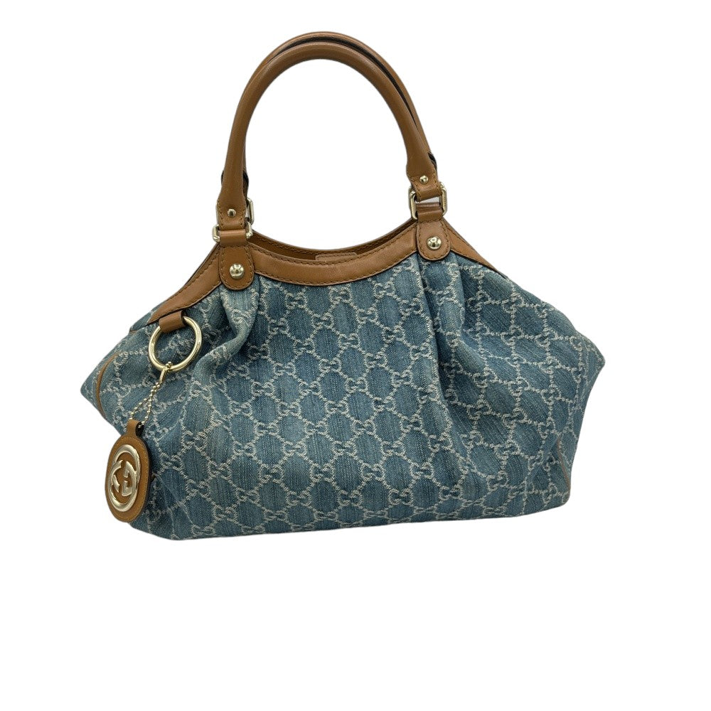 Gucci Handtasche Sukey aus Denimstoff mit braunen Lederdetails